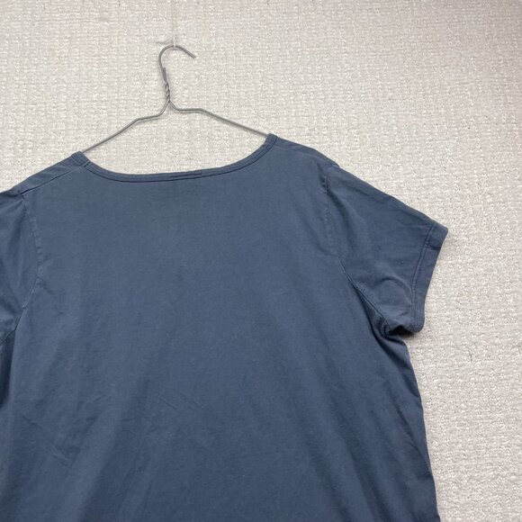 Y2K VTG Buck Knives Gray V Neck T Shirt Women's XXL Goth Holographic Heart Cyber - Picture 15 of 16